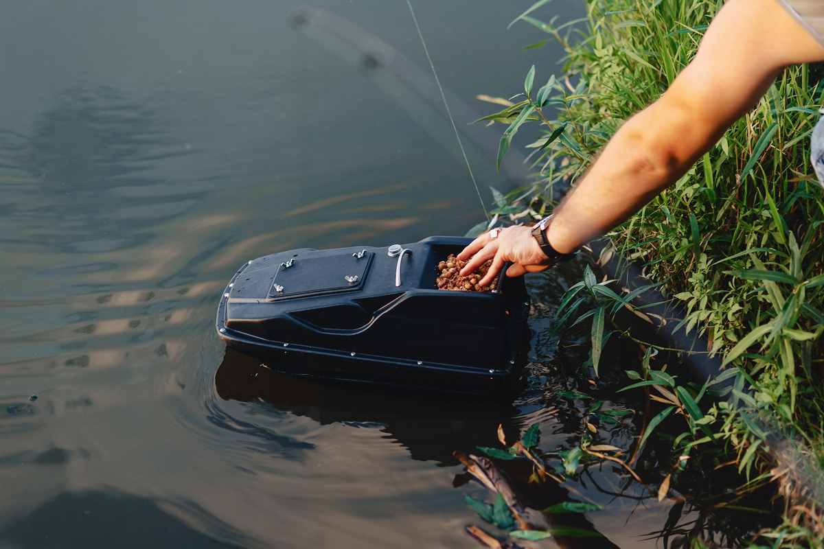 Best Radio Controlled Bait Boat - We Have All the Options!